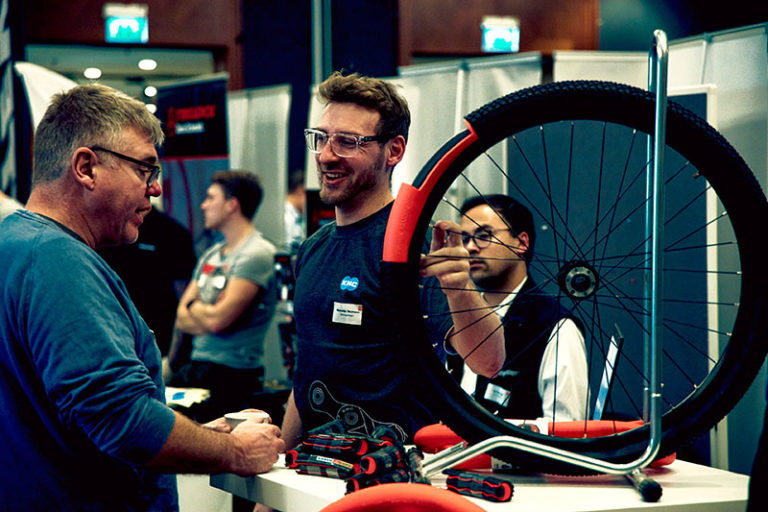 aufgaben und tätigkeiten eines fahrrad verkäufers